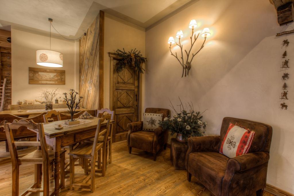 B&B Residence Checrouit Courmayeur Exterior foto