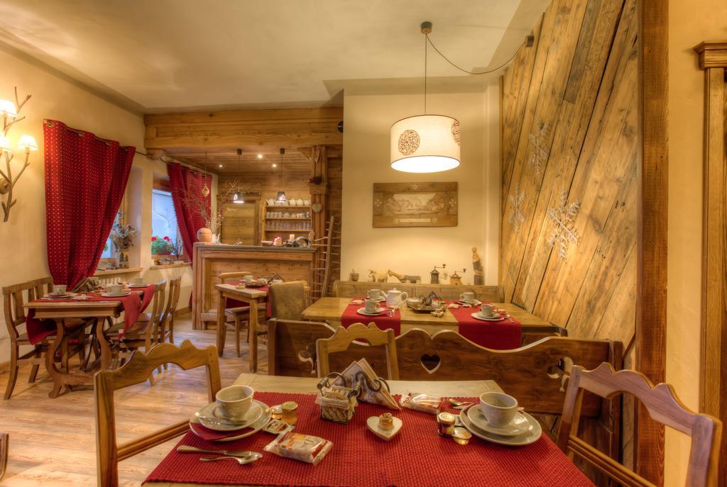B&B Residence Checrouit Courmayeur Exterior foto