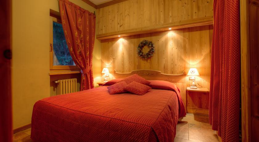 B&B Residence Checrouit Courmayeur Zimmer foto